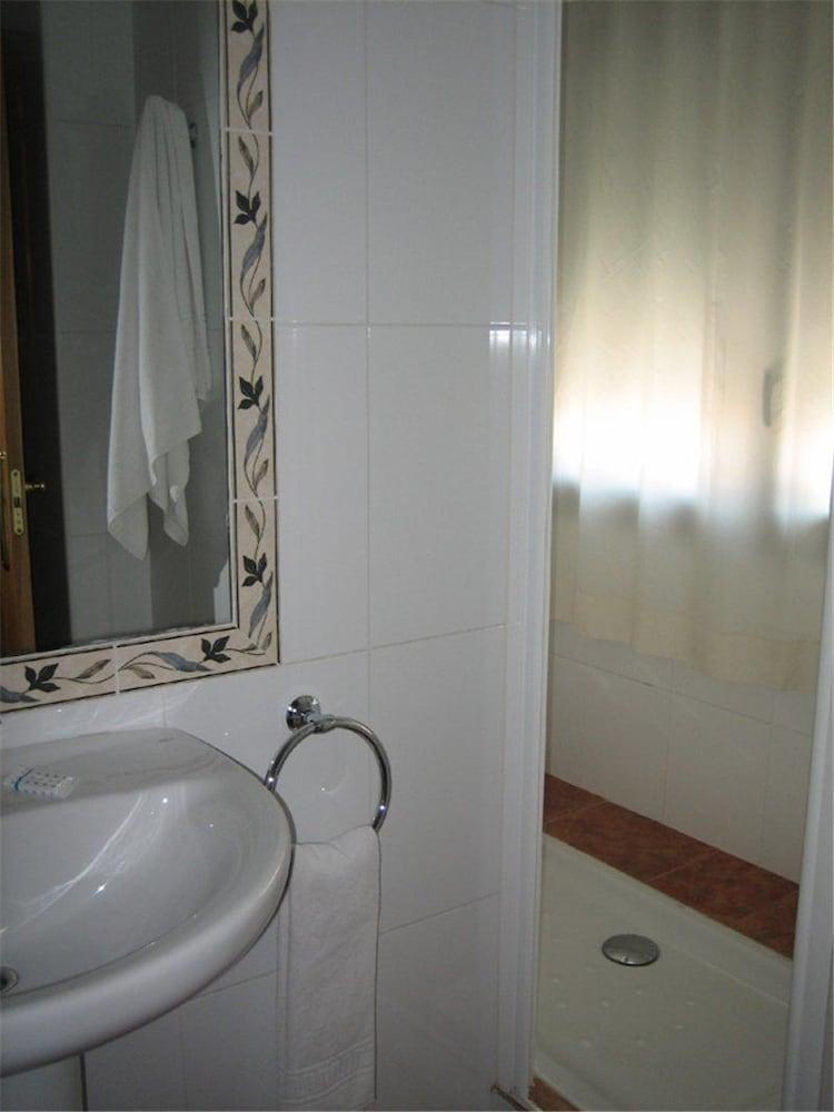 Hotel Chane La Puebla De Alfinden
