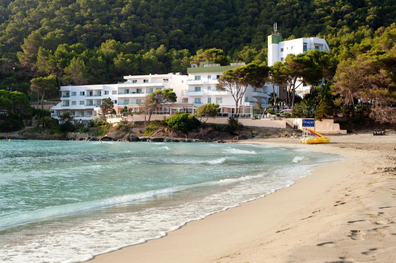 Apartahotel El Pinar Cala Llonga (Ibiza)