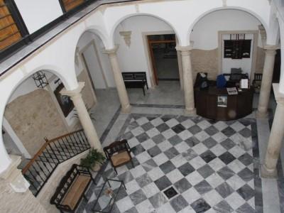 Tugasa Sidonia Hotel