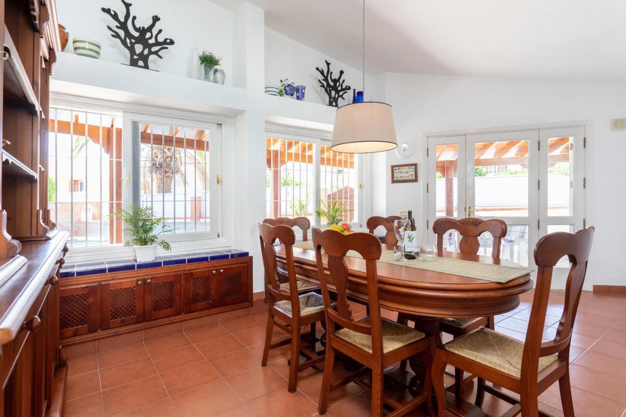 Casa Ajabo With Heateable Pool *