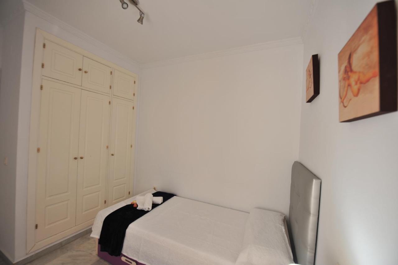 Chapín Jardines Piscina Terraza 3 2 Baños * Jerez de la Frontera