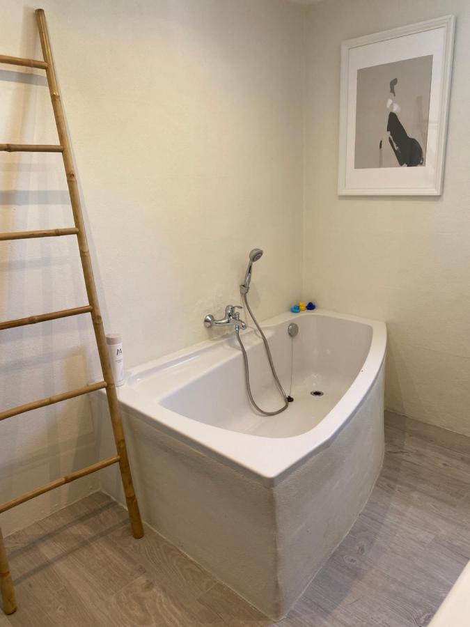 Bed and breakfast Lujos