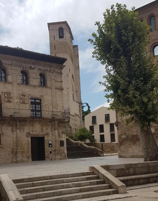Iraipe Auto Check-in * Estella