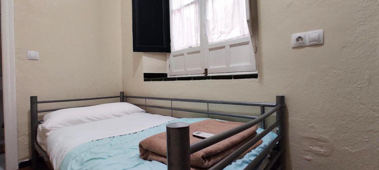 Onefam Centro Hostal *