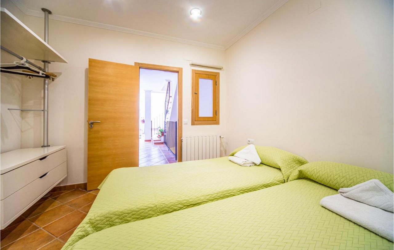 6 Bedroom Gorgeous In *