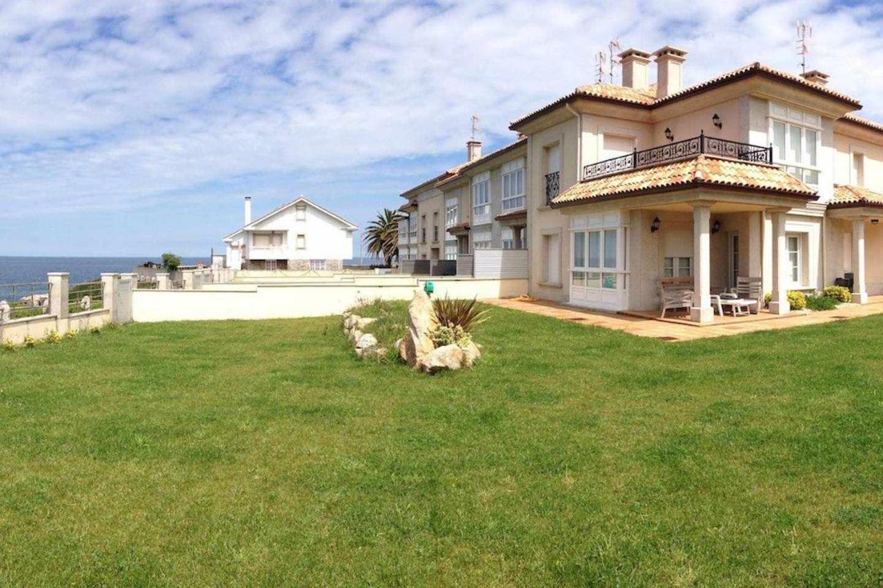 Holiday home Chalet Pareado Con Jardin En 1ª Linea De Mar