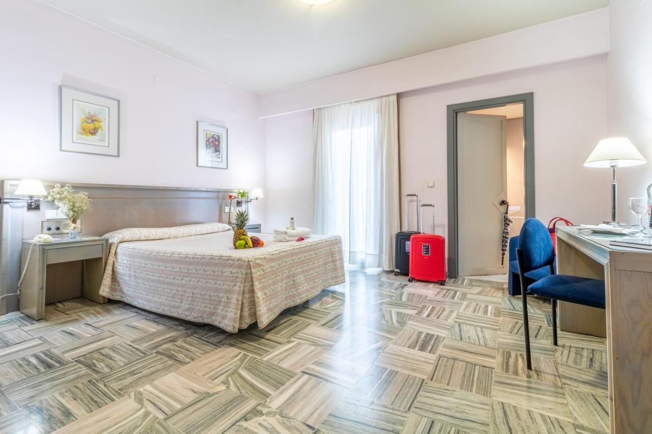 Abades Manzanil Hotel 3*