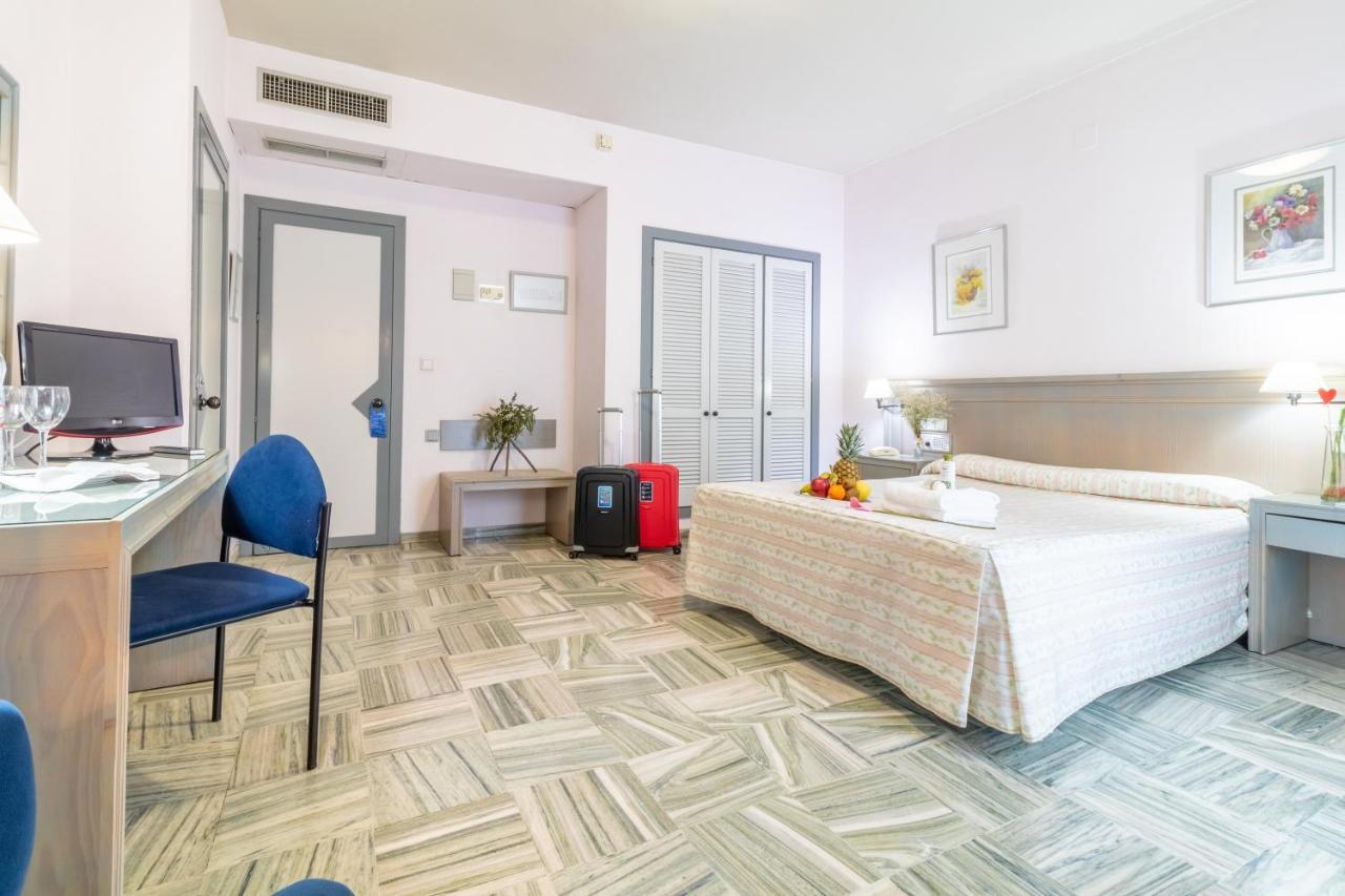 Hotel Abades Manzanil Loja