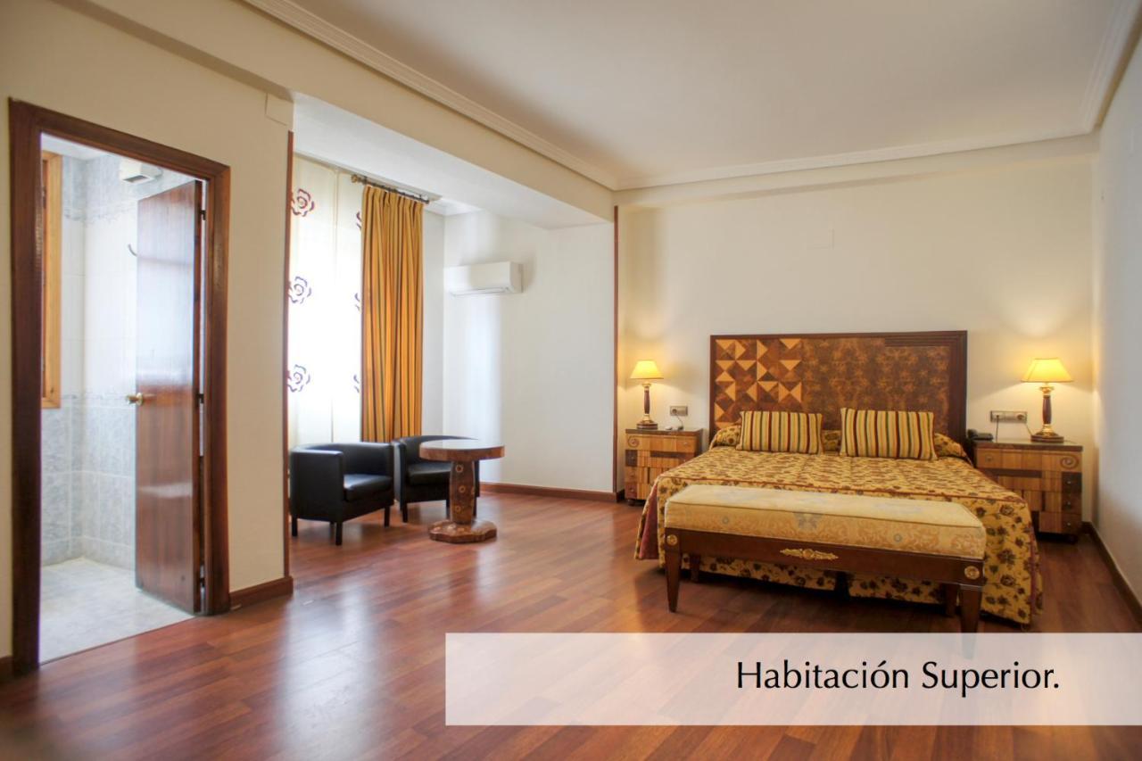 Hotel Montermoso