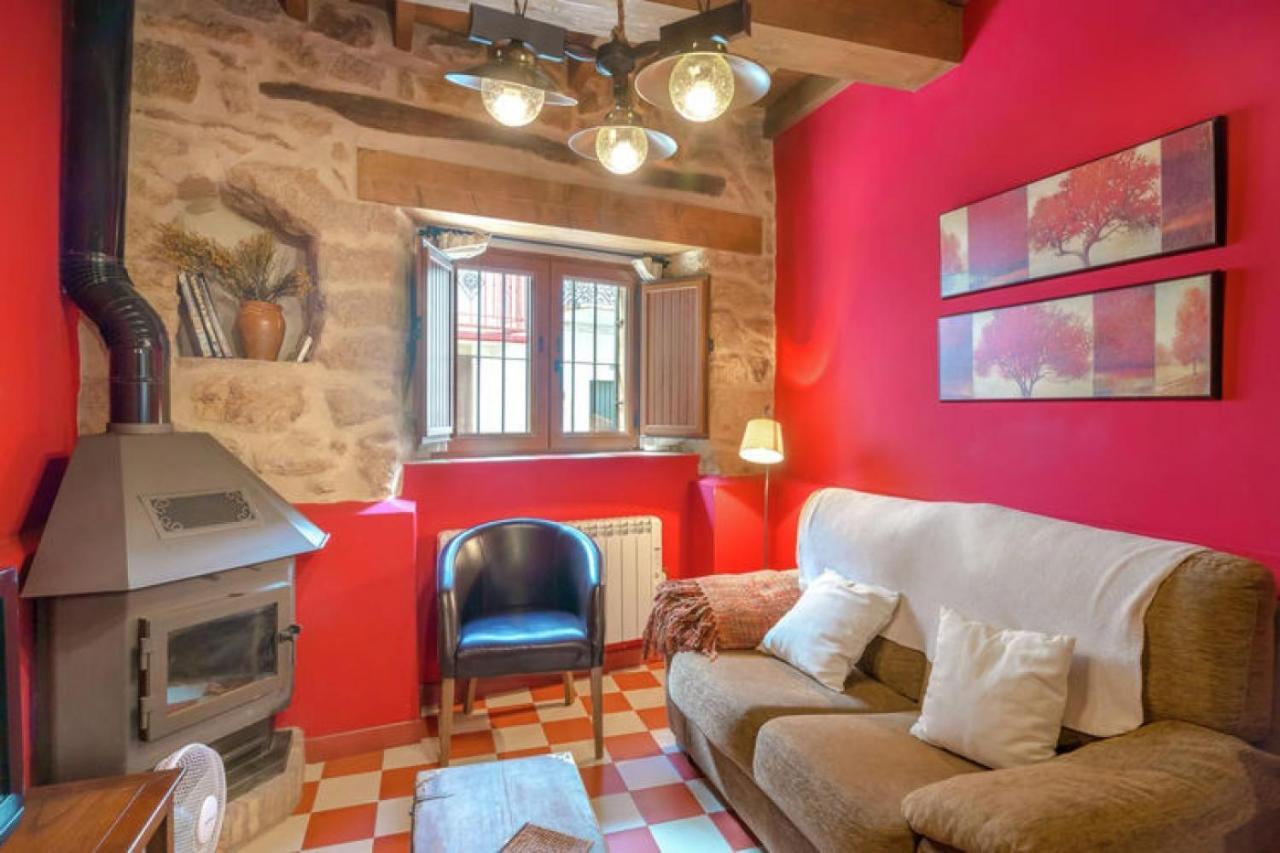 Casa rural Rural Arbequina, Piscina Climatizada Termal Balneario El Salugral A 12 Kilómetros, 5 Euros Por Persona Casas del Monte