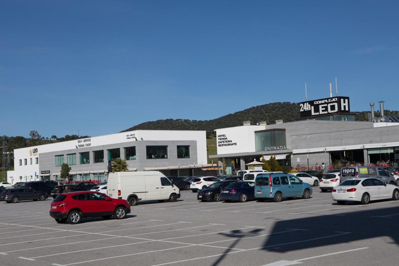 Complejo Leo 24h Hotel 3*