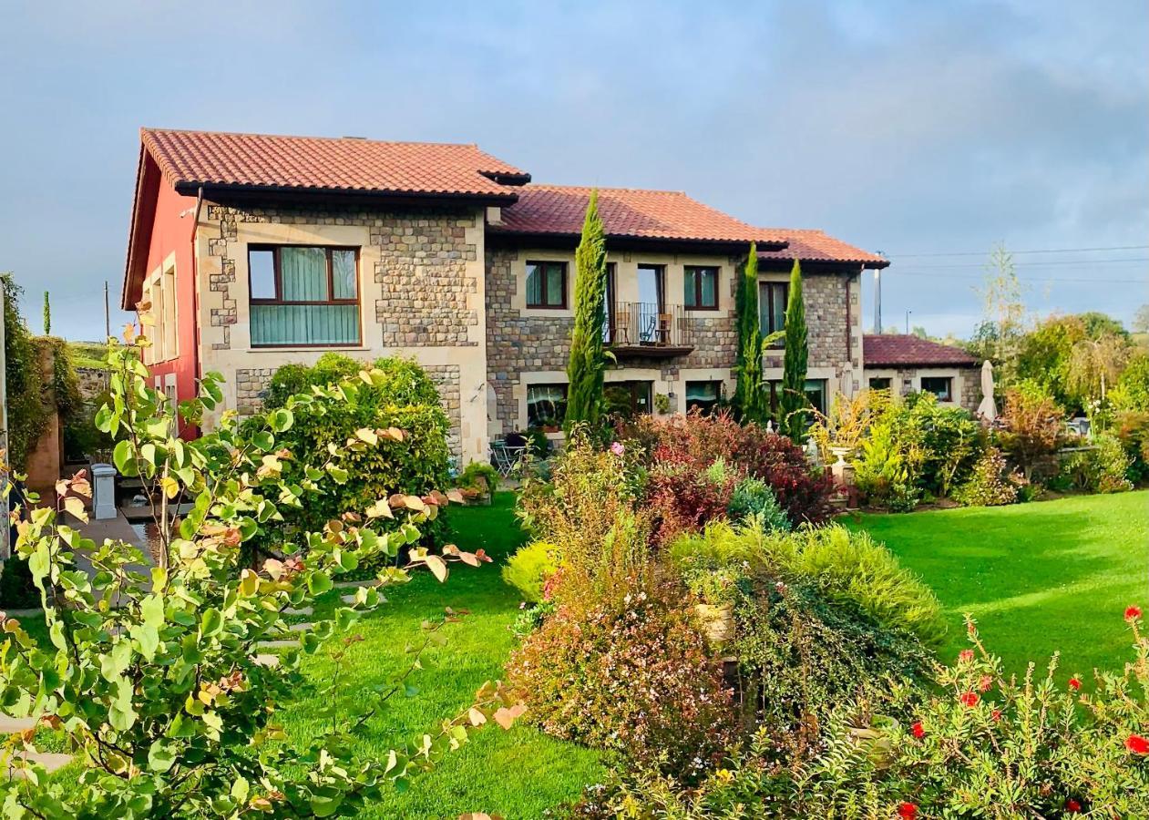 La Fuentona De Santillana Farm stay Santillana del Mar