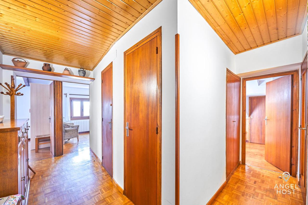 Beautiful Mountainside With Kitchen In Apartamento Puigcerdà