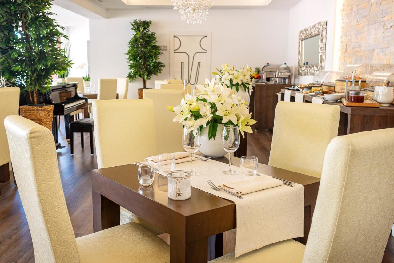 Aparthotel Paradise Residencial 4*