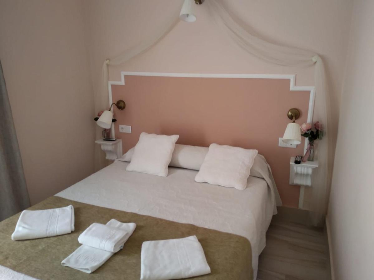 Emperador Augusto Guest house *
