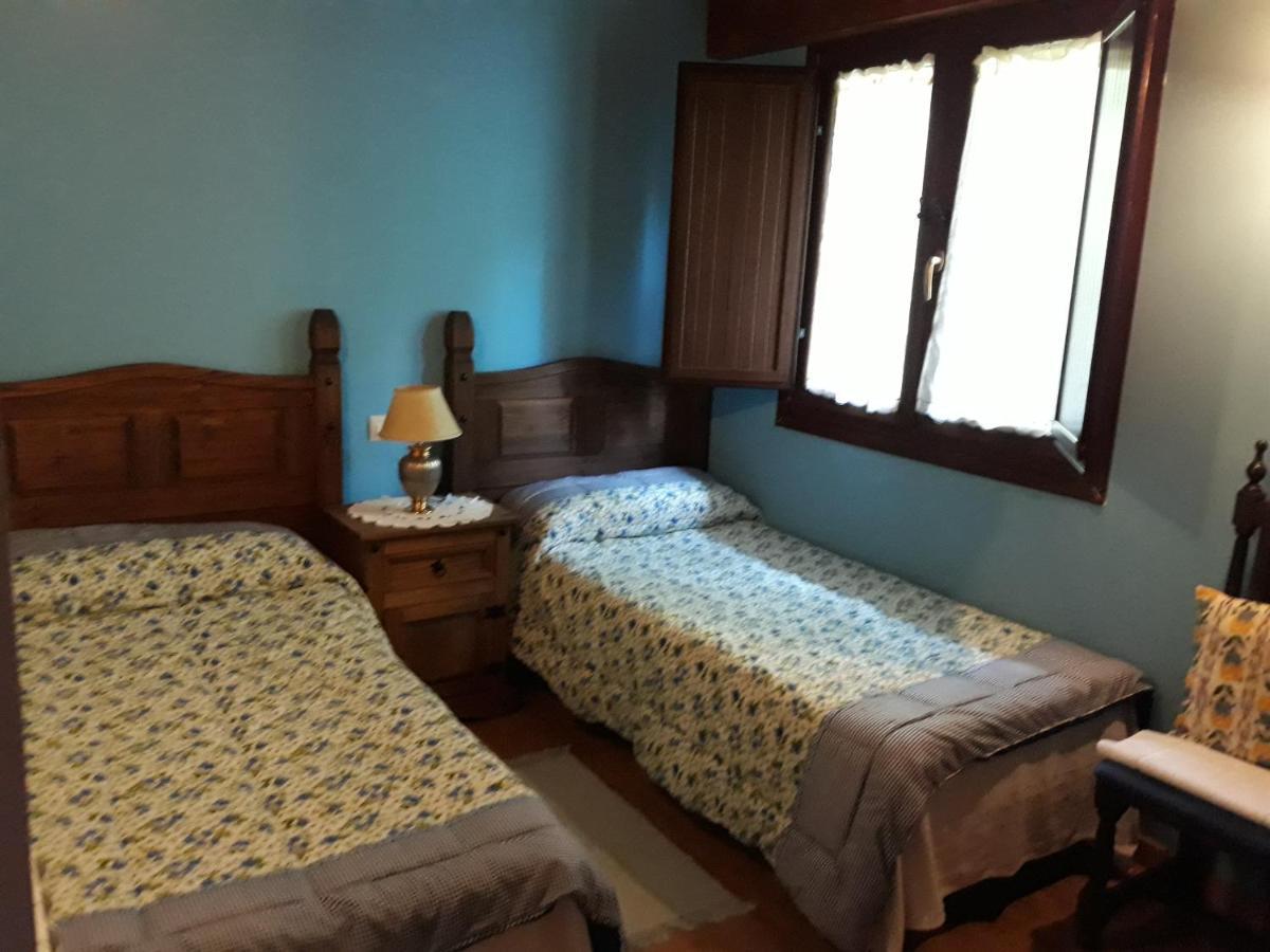 Casa La Escuela * Tuilla