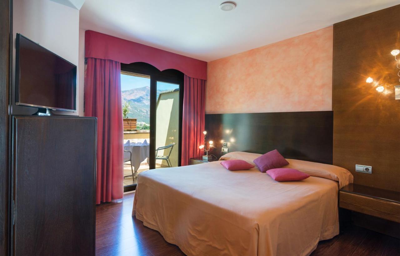 Hotel Restaurant Cal Petit 3*