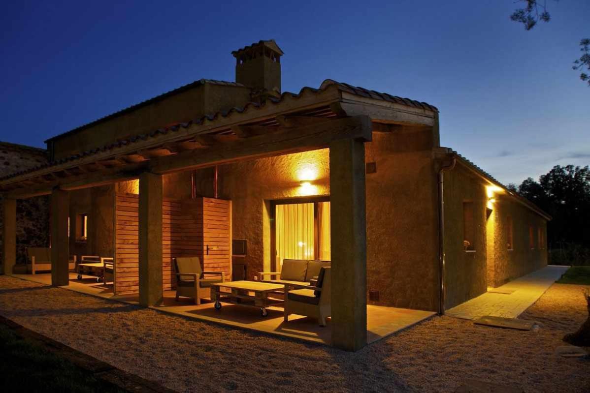 Casa rural Complejo rural Capacidad para 22 personas *