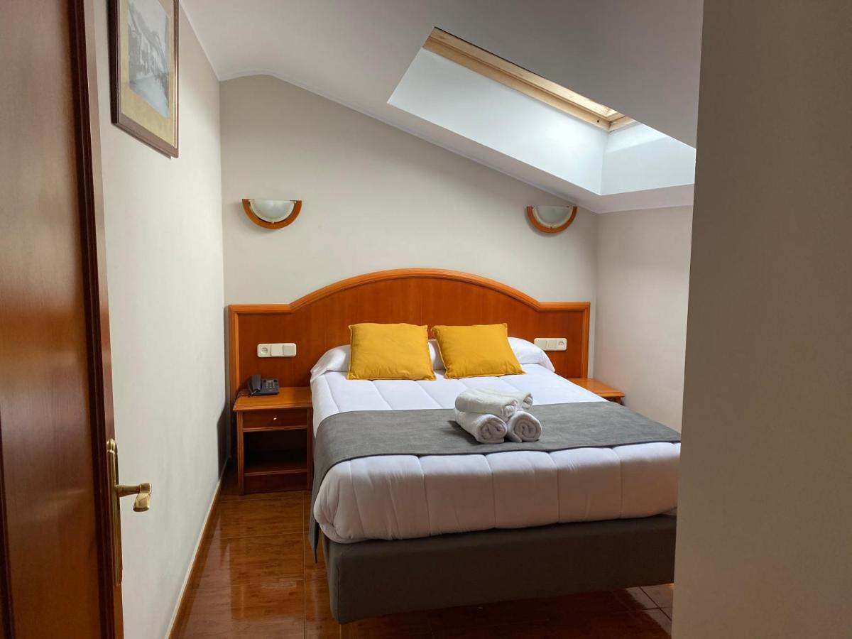 - Peña Santa Hotel