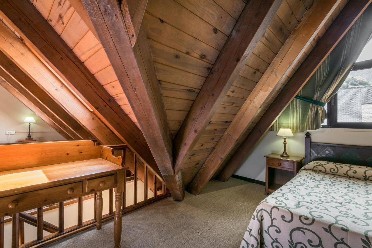 Aparthotel El Refugio De Aran 3*