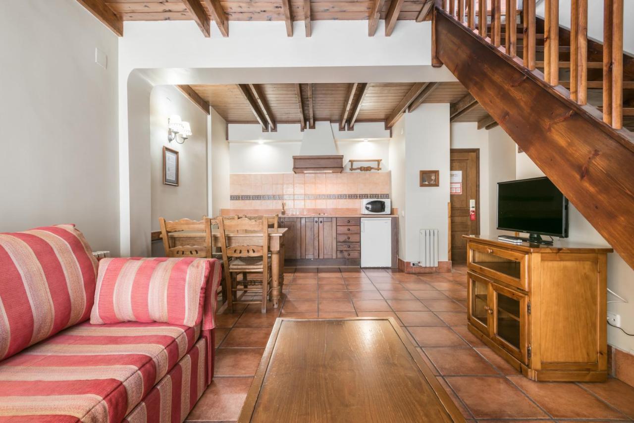 Aparthotel El Refugio De Aran 3*