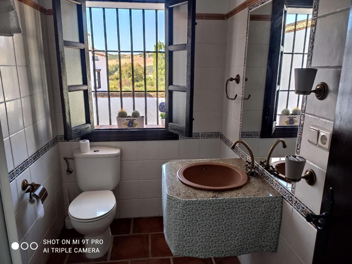 El Lagar De Pepe Bed & Breakfast *