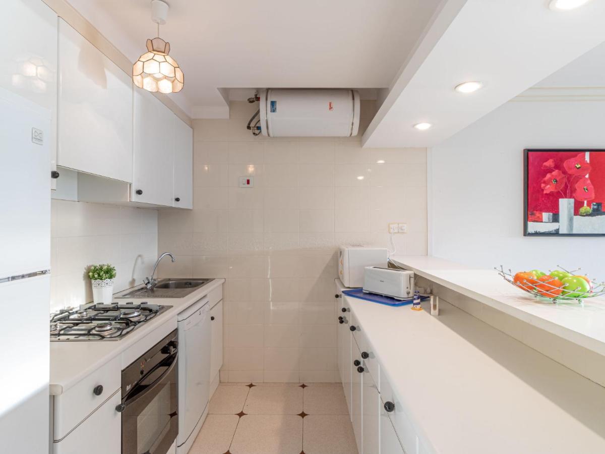Apartment Apartment Sant Maurici By Interhome Empuriabrava