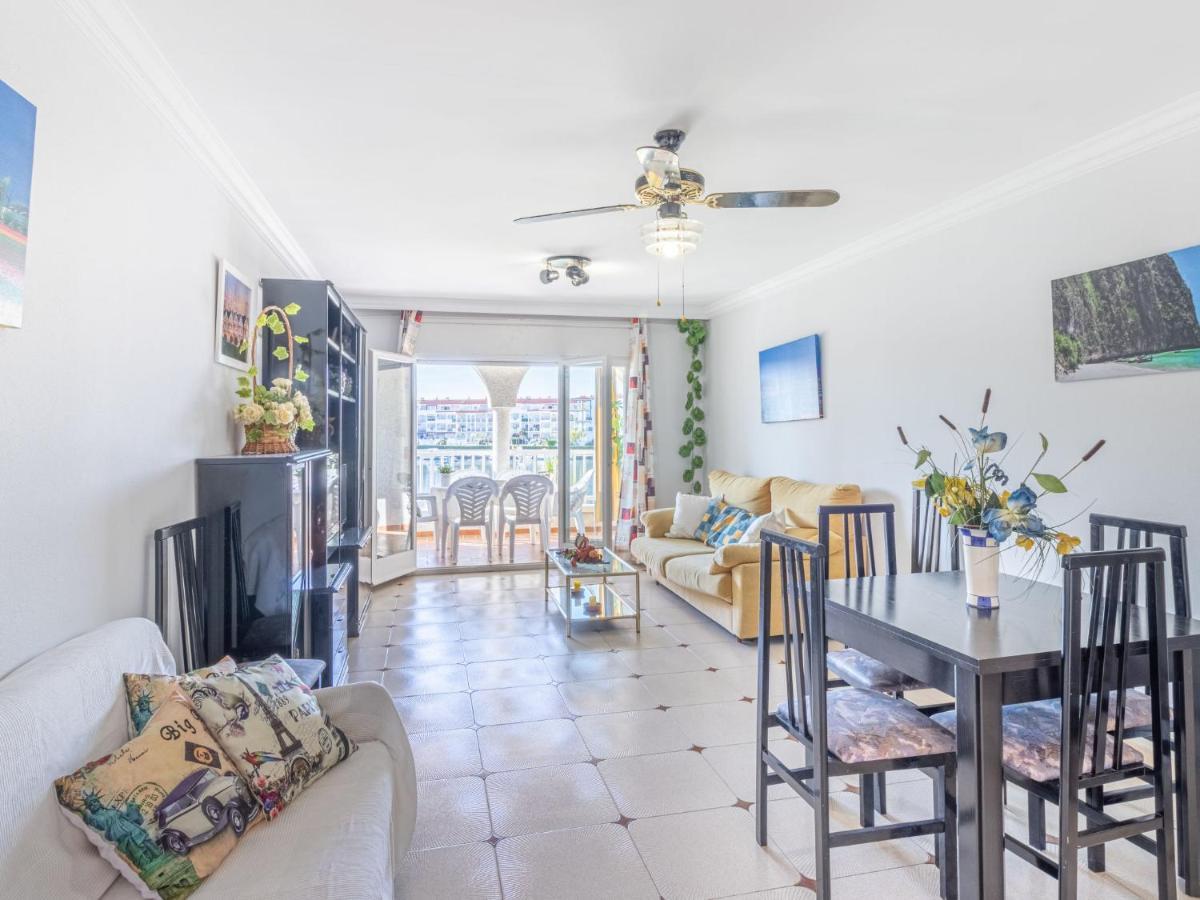 Apartment Apartment Sant Maurici By Interhome