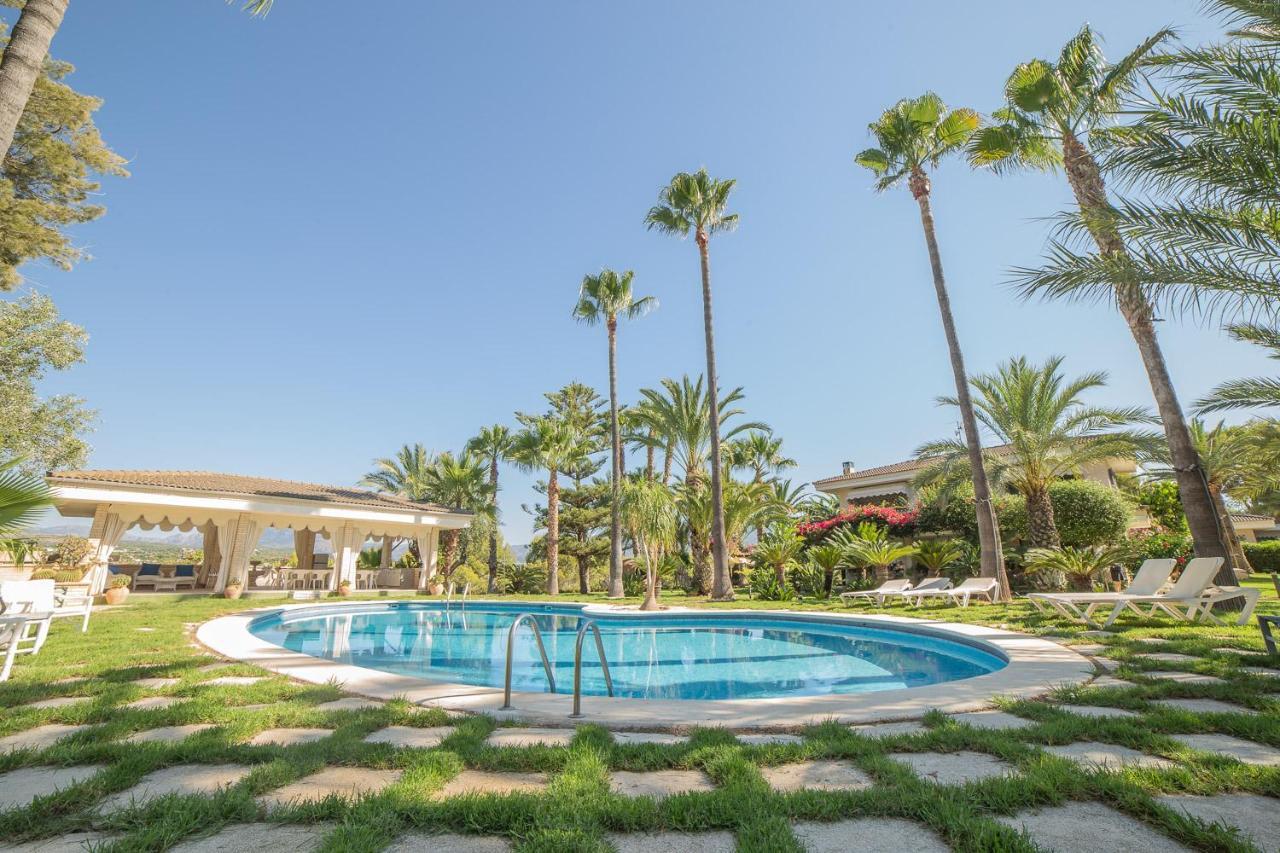 Villa Aldar El Albir