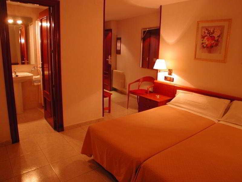 Hotel Hotel Dos Rios Origen 2*