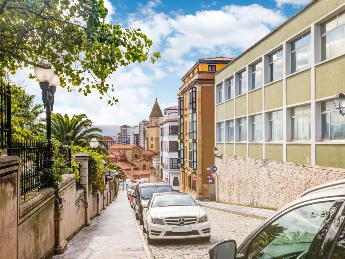 Belvilla By Oyo Apartamento En Cimadevilla * Gijón