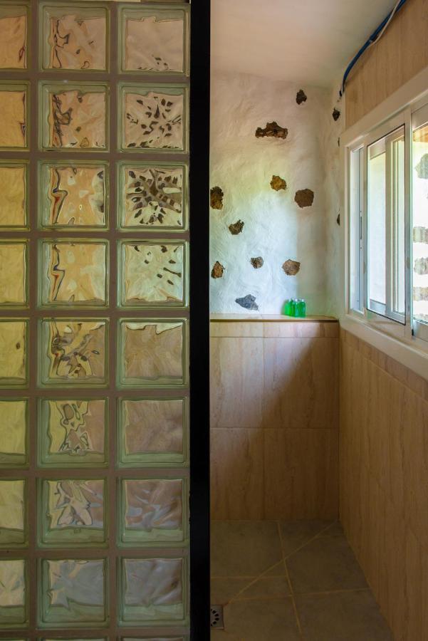 Beautiful Coastal House On A Tranquil Organic Farm * Guinea