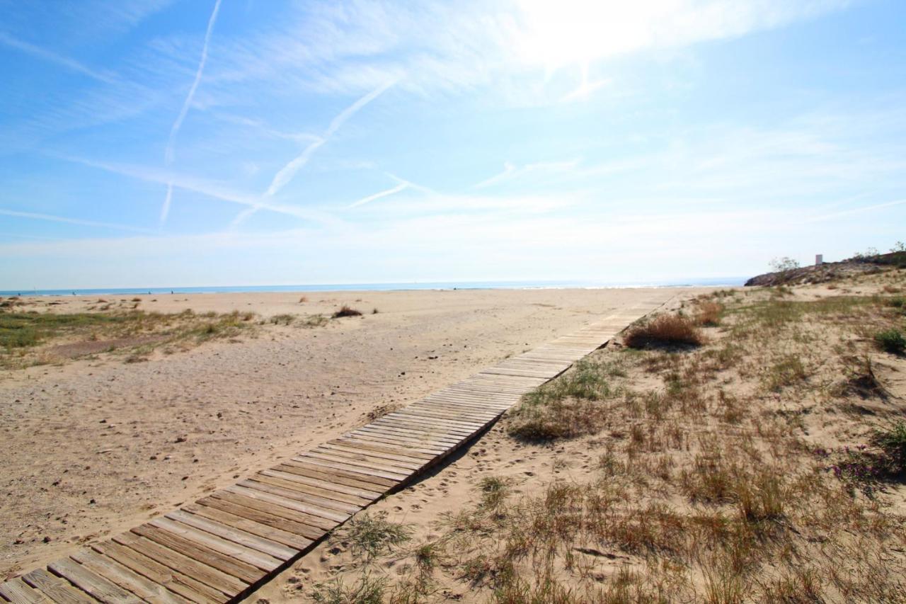 Apartamento Global Properties, Estudio Parejas En La Playa Del *