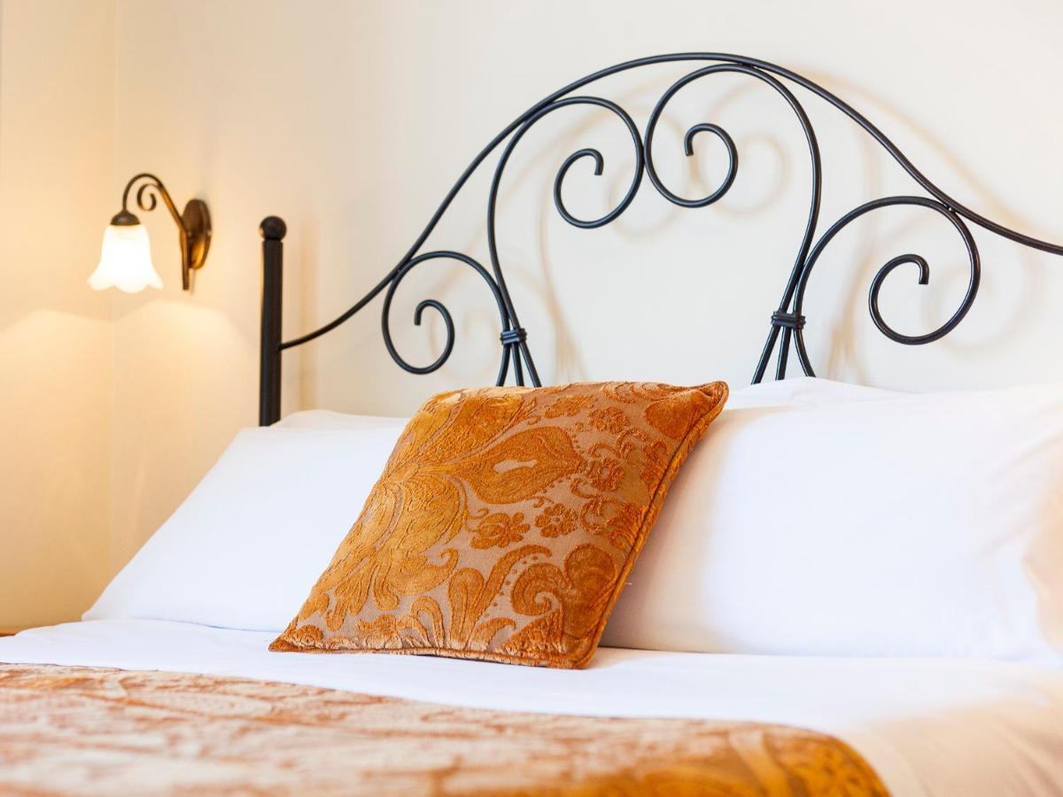 Hotel Arce