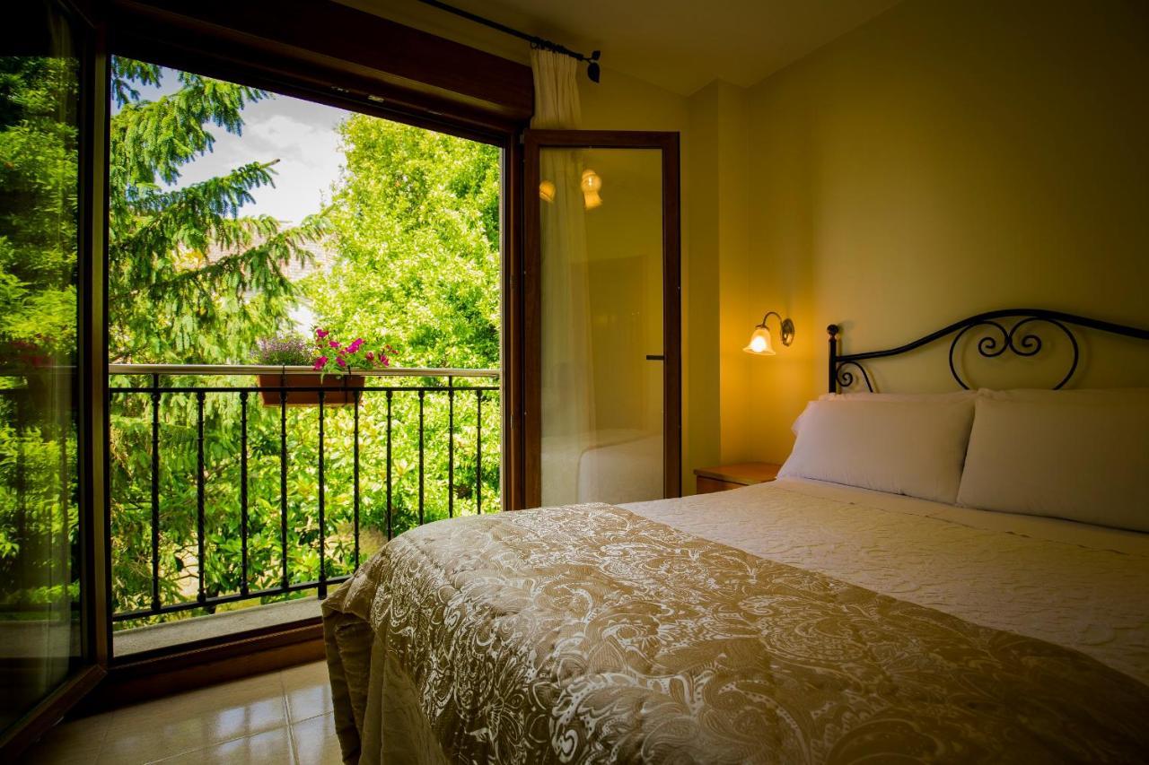 Hotel Arce *