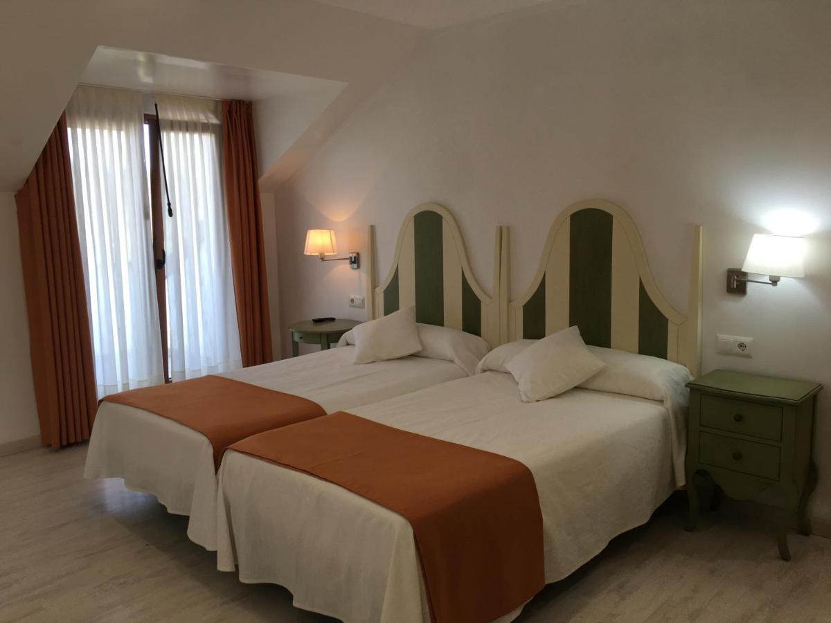 Hotel Valle De Cabezon Cabezon De La Sal