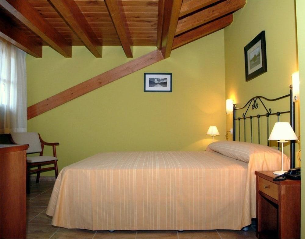Europa Inn 2*