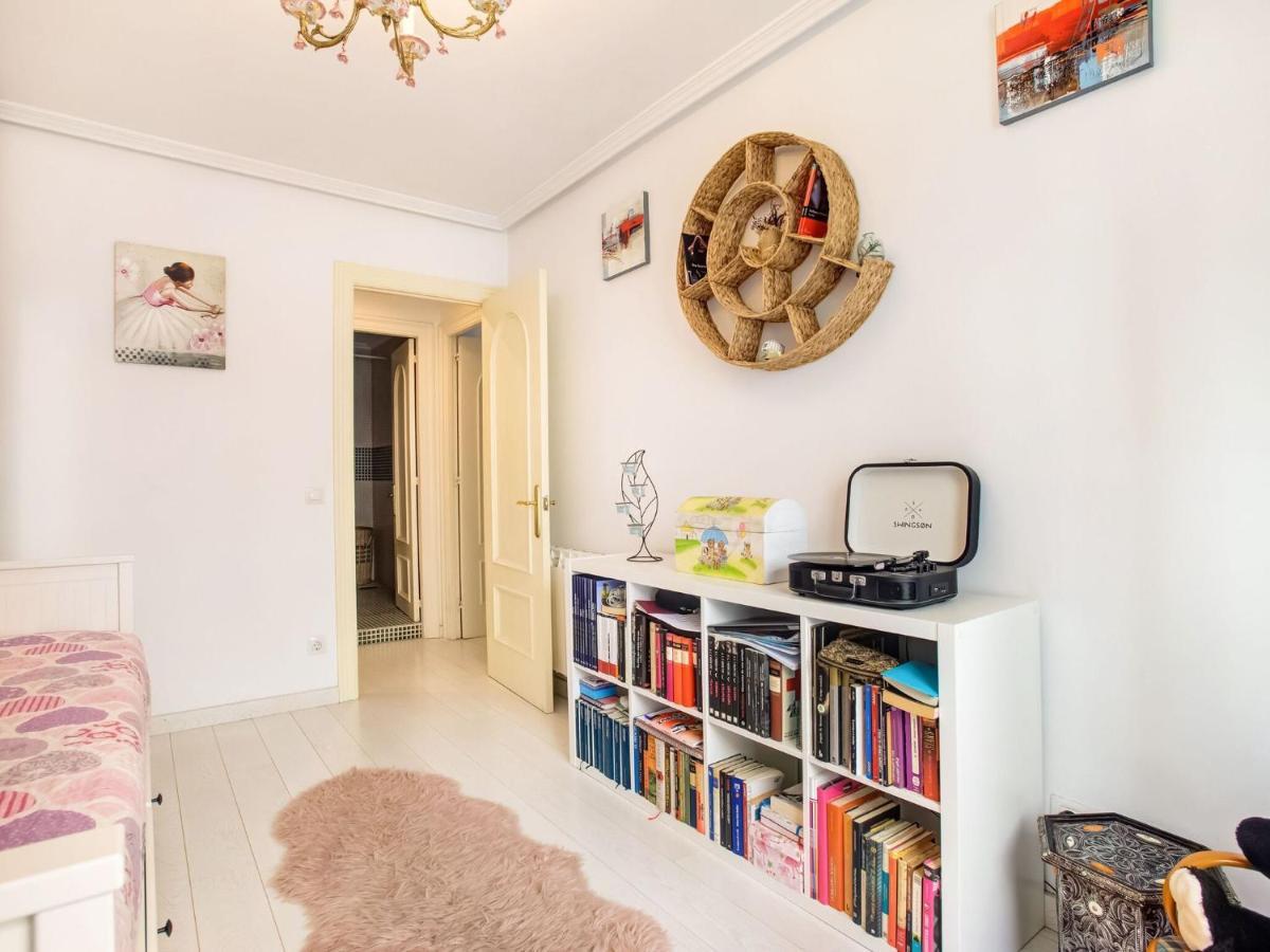 Belvilla By Oyo Apartamento En Cimadevilla Gijón