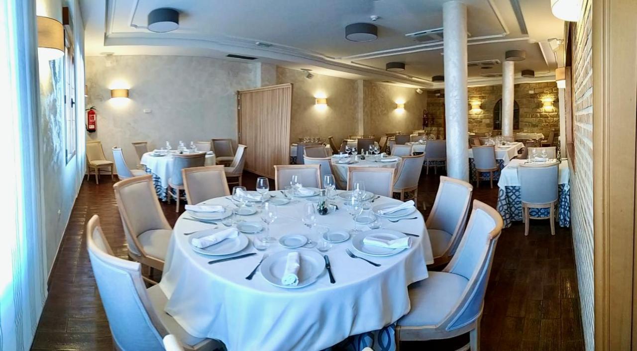 Los Conejos Hotel Mora