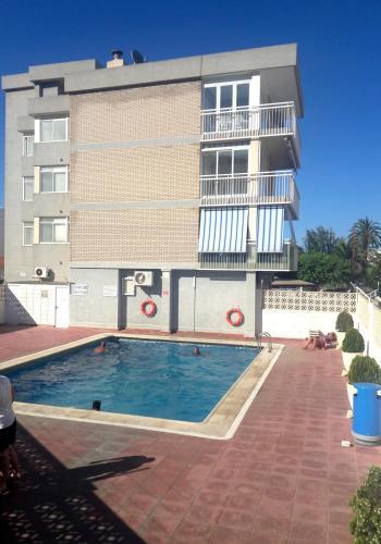 Forner 3*