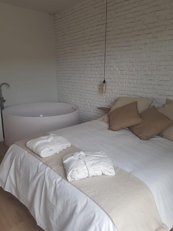 Dos Alas Rojas, Casa Con Jacuzzi Para Dos Personas *