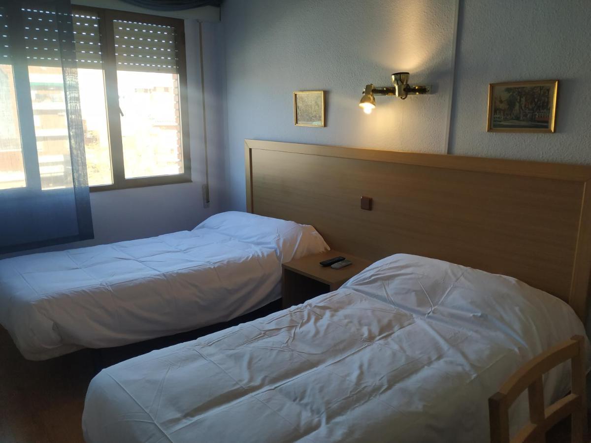 Inn Agripino Y Restaurante Asiático Mora