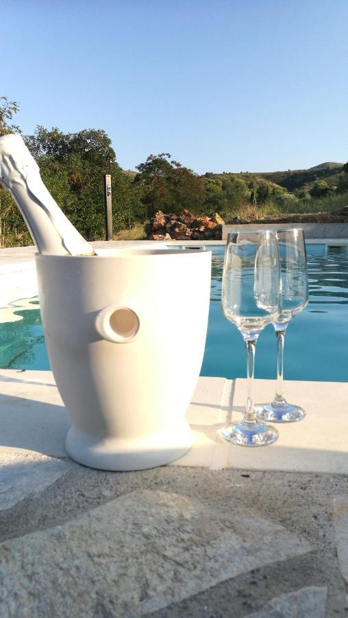 Bed & Breakfast Mas Del Llop Blanc - Dog Friendly Rural -