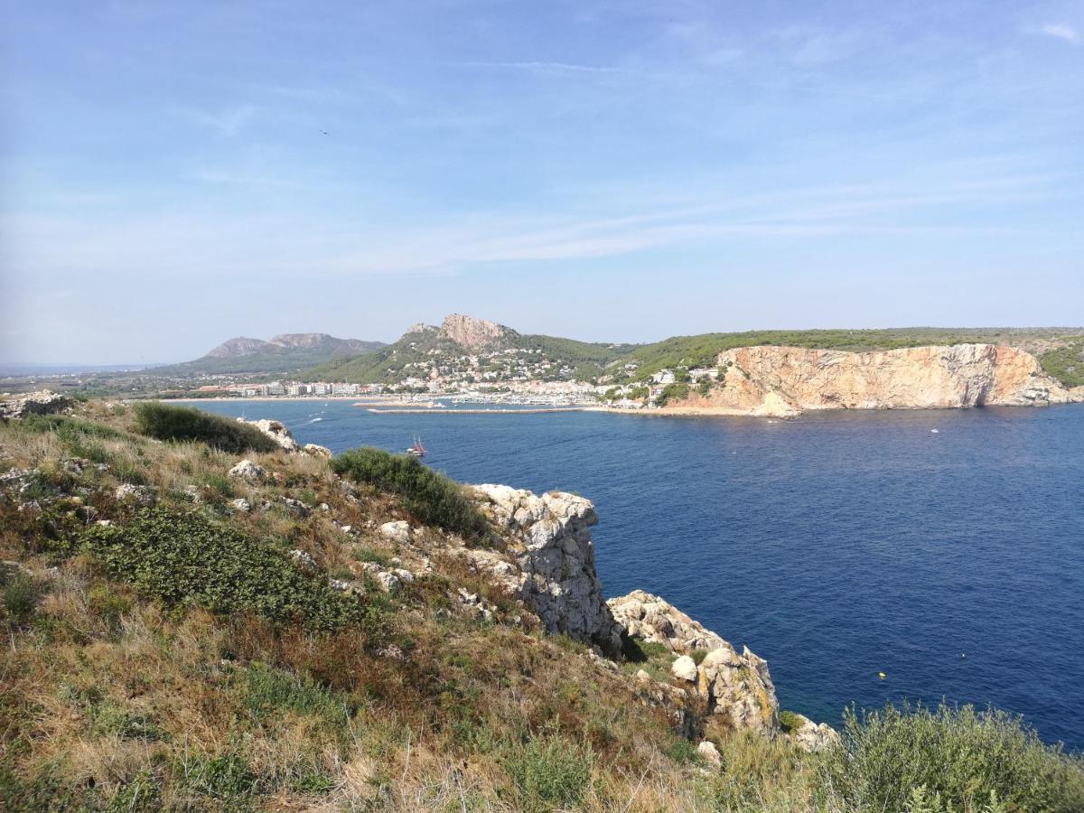 Bed & Breakfast Mas Del Llop Blanc - Dog Friendly Rural - Sobrestany