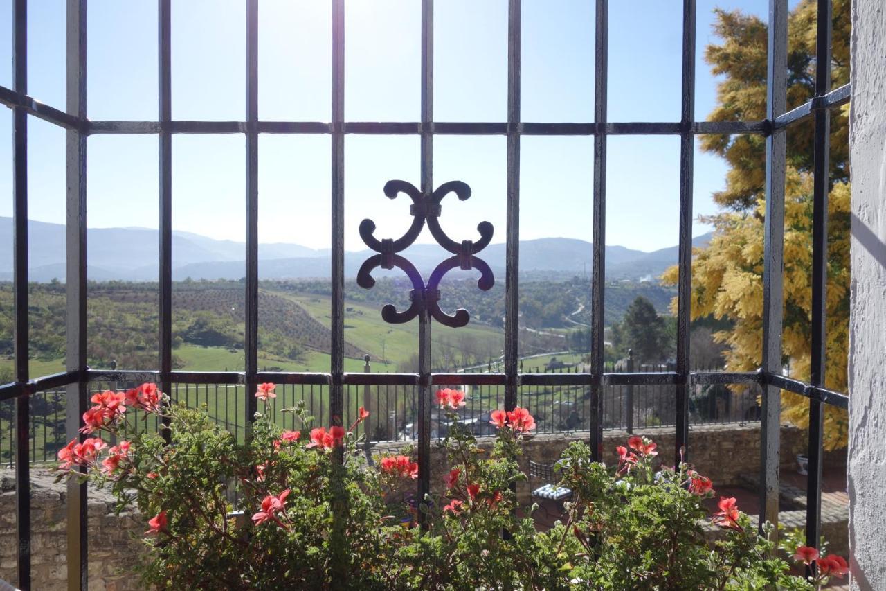 Bed and breakfast La Escondida Ronda, *