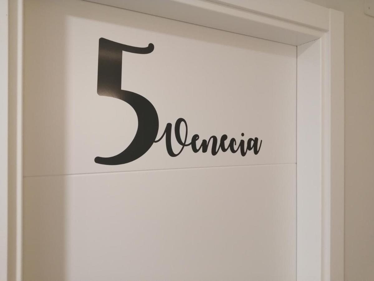 Aparthotel Estudios Arcos