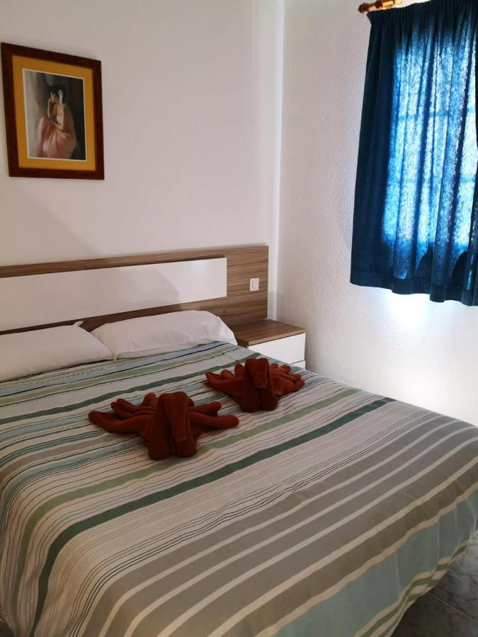 Doble Uve Aparthotel *