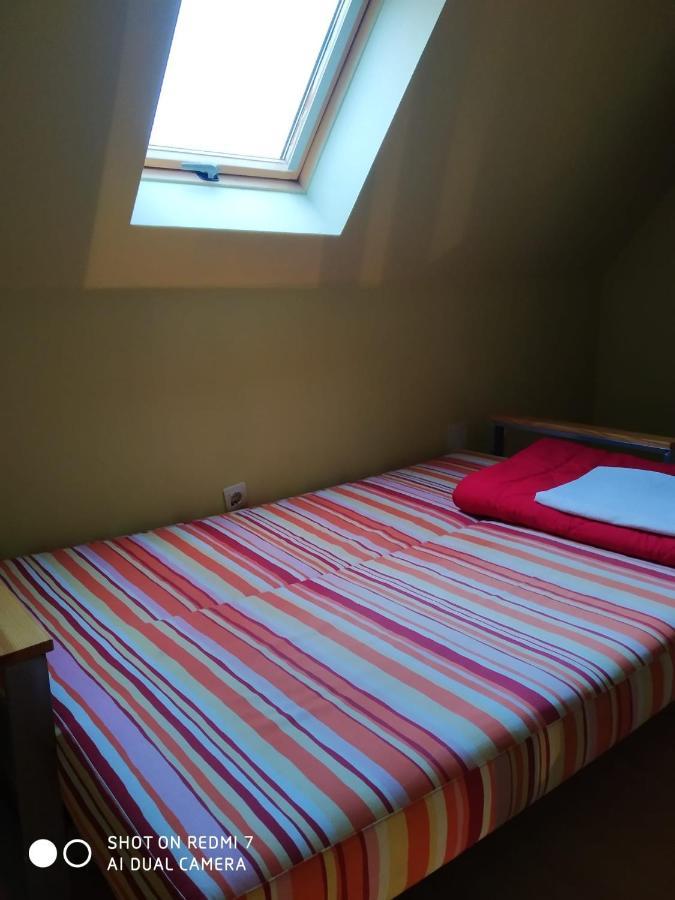 Chalet Gran Adosado En Hasta14 Plazas *
