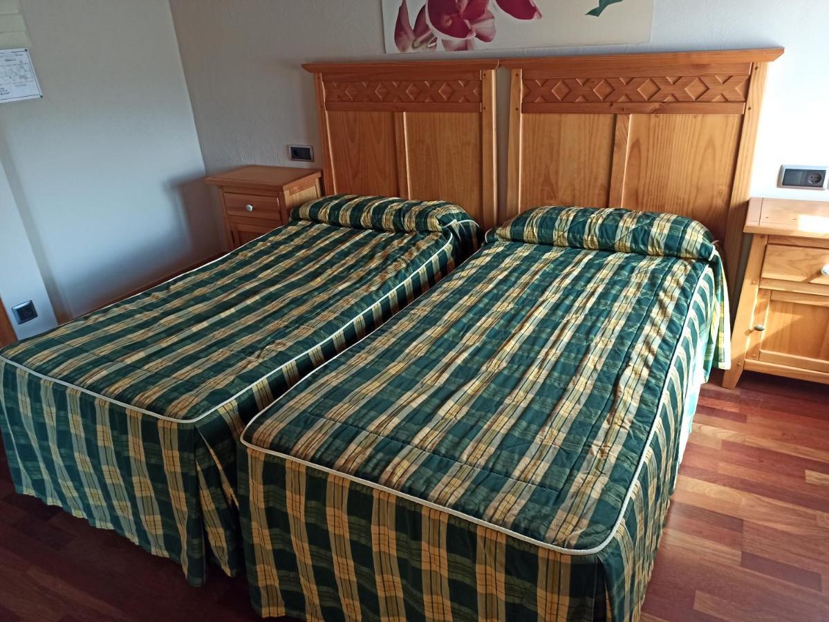 Gueñes Hotel