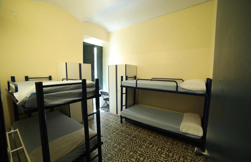 Hostel De